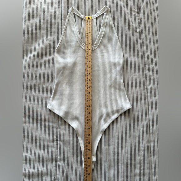 Free People White Ribbed V-Neck Bodysuit - Picture 5 of 6